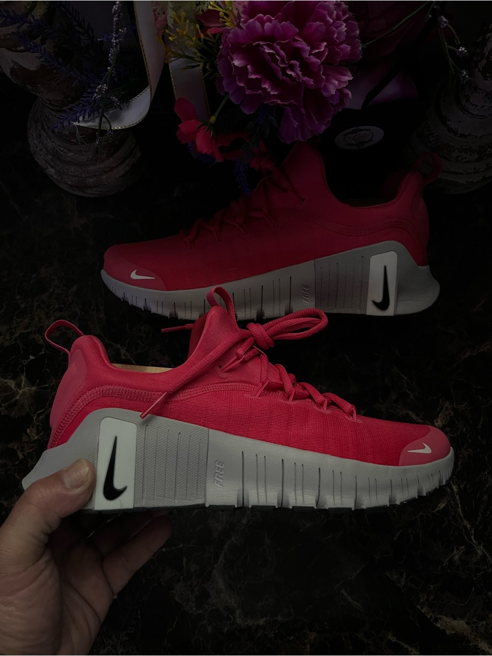 Nike Free Metcon 6
Athletic/Lifestyle Shoes
Size 9 for Women
